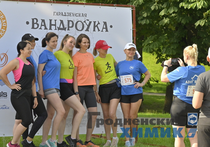 4654768798798 (3).jpg